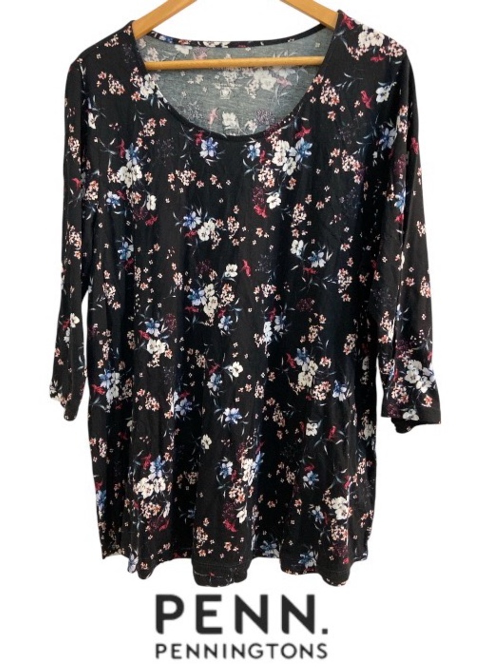 PENN Girlfriend Floral Scoop Neck Tee, Rounded Hem, 3/4 Length Sleeves, Size X